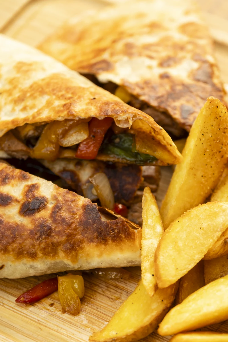 Quesadilla with potato wedges